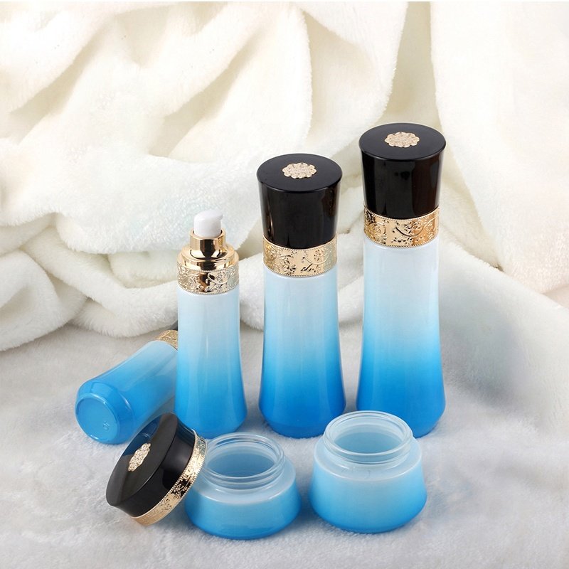 Custom Gradient Blue and White Skin Care Glass Bottle Packaging 100ML Set Cream Glass Bottle Pump 40Ml
