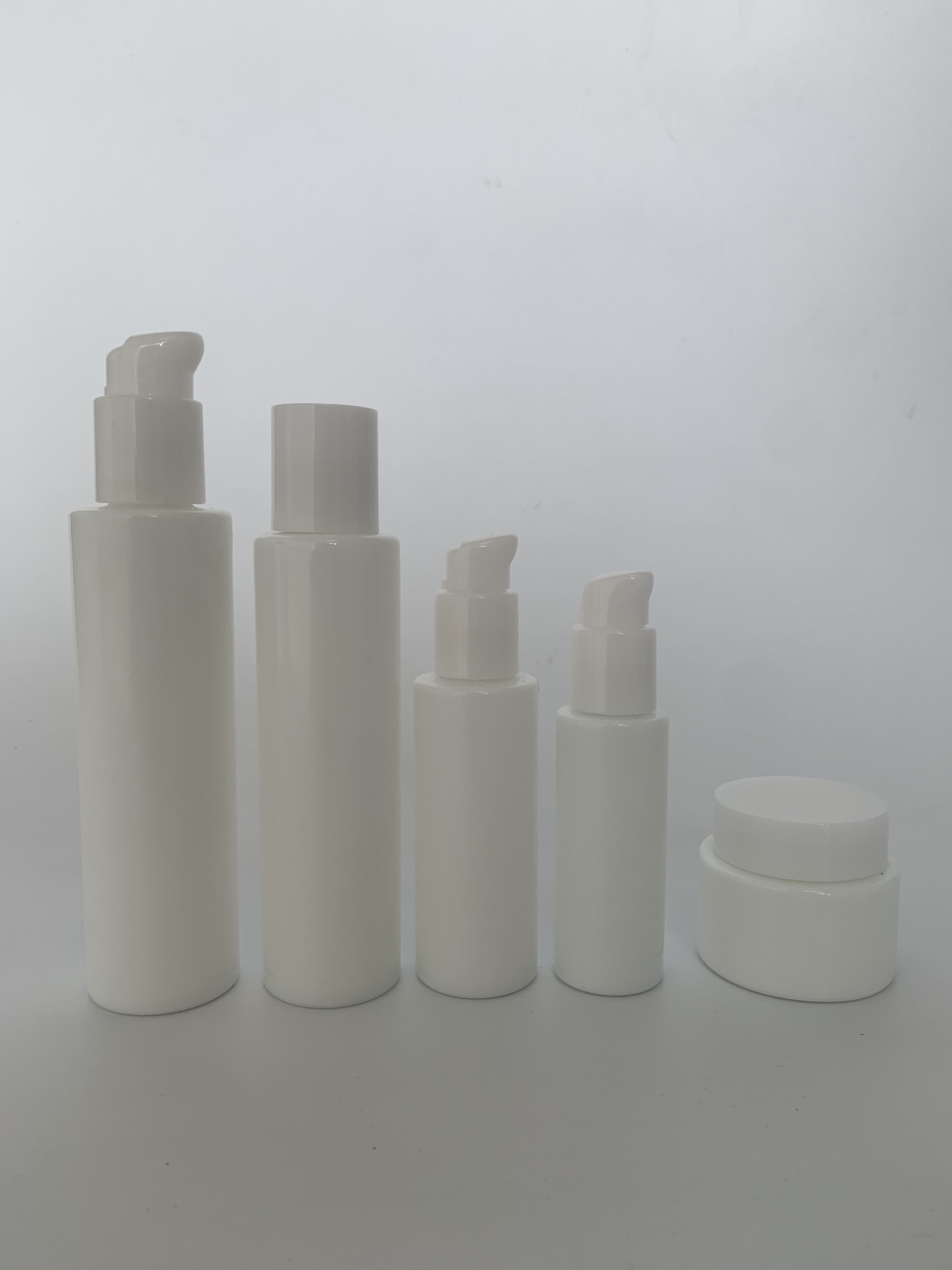 30ml 60ml 120ml opal white essential oil glass bottle with silver press dropper