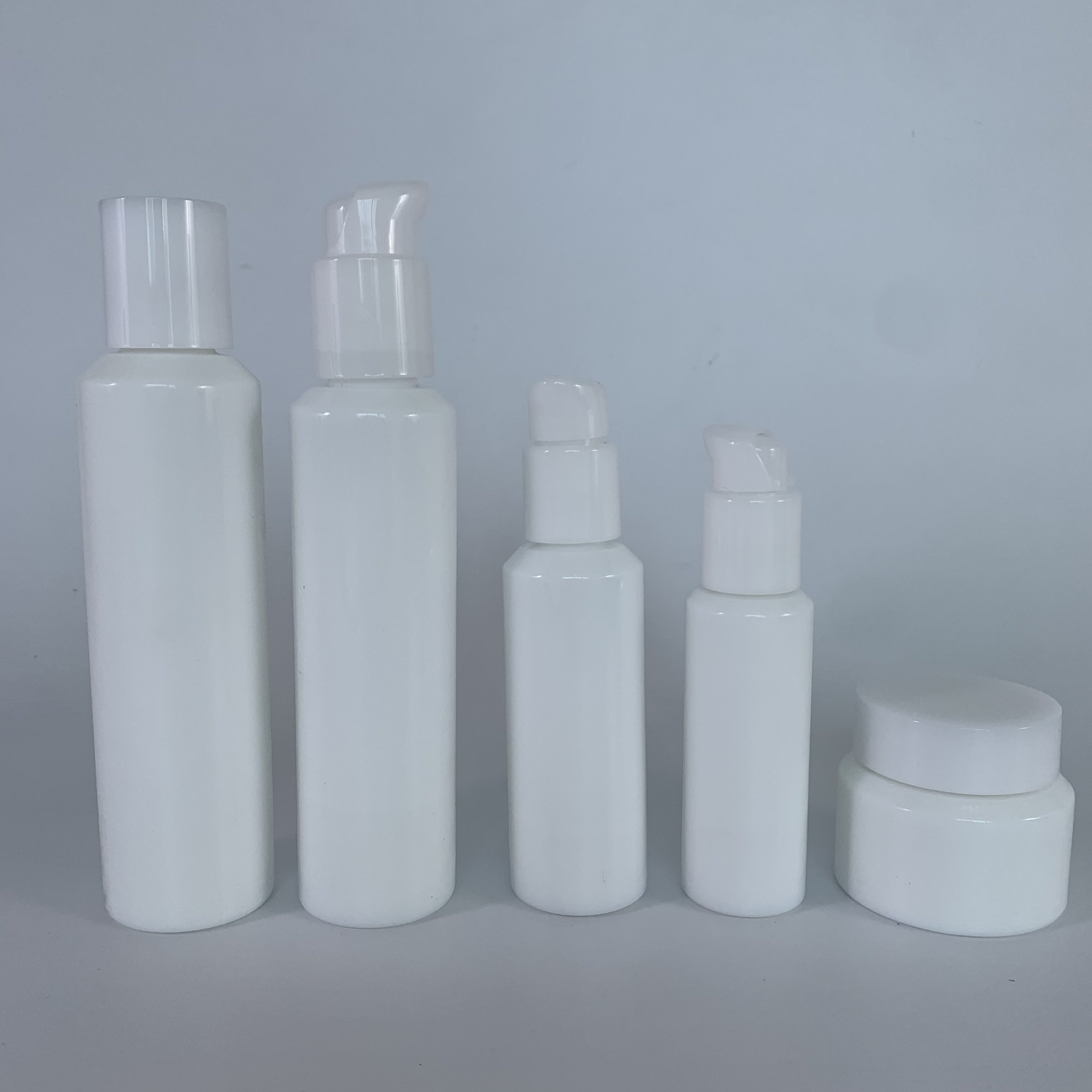 30ml 60ml 120ml opal white essential oil glass bottle with silver press dropper