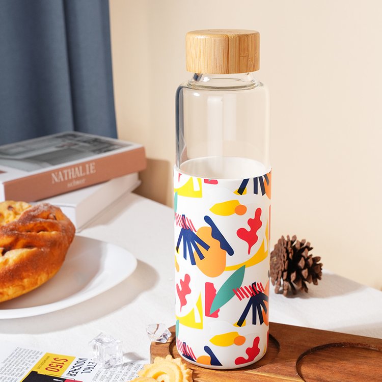 550ml portable bamboo lid silicone cover hold heat resistant glass bottle