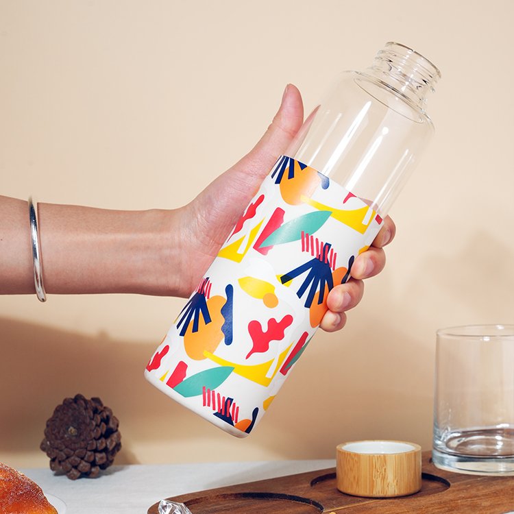 550ml portable bamboo lid silicone cover hold heat resistant glass bottle