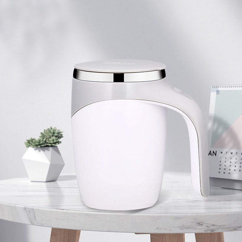 New Design 380ml 304 Stainless Steel 2 AAA Battery Powered Electric Magnetic Self Stirring Coffee Protein Shaker Mug with Handle