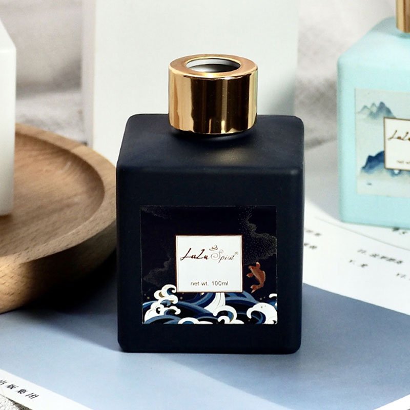 120ml High Quality Elegant Home Decoration Fragrance Glass Bottle Reed Diffuser With Natural Sticks for Gift Set