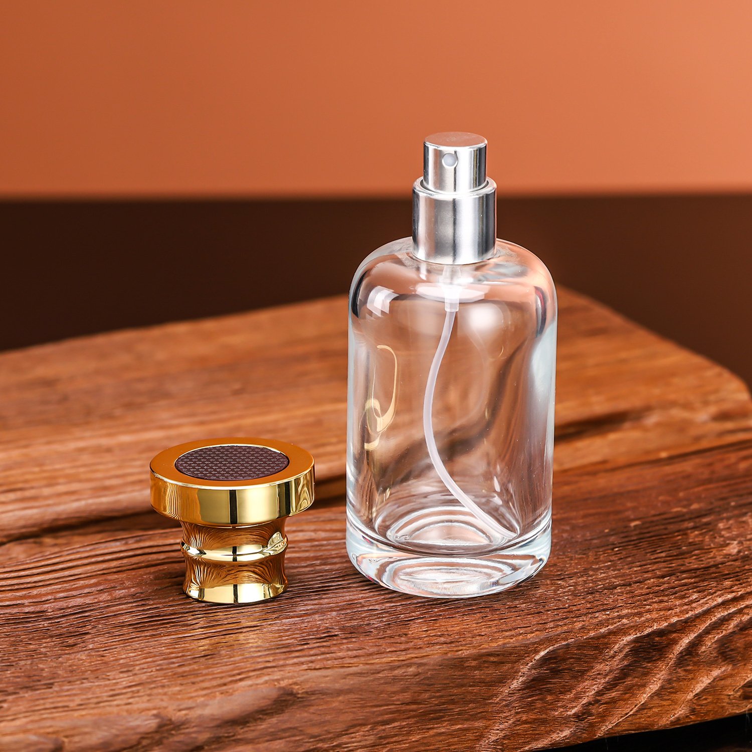 New Style 50ml round Cosmetic Perfume Glass Bottle with Colorful Lid Free Sample Surface Pump Sprayer
