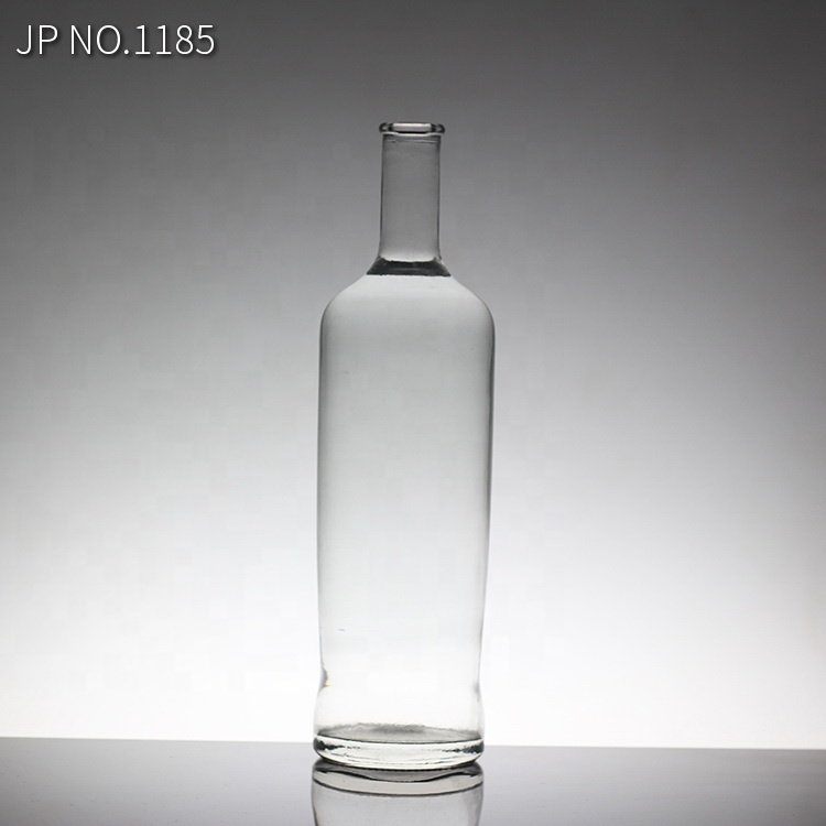 800ml 1000ml 3000ml Big Capacity Whisky Glass Bottle Round 500ml Square Glass Water Bottle