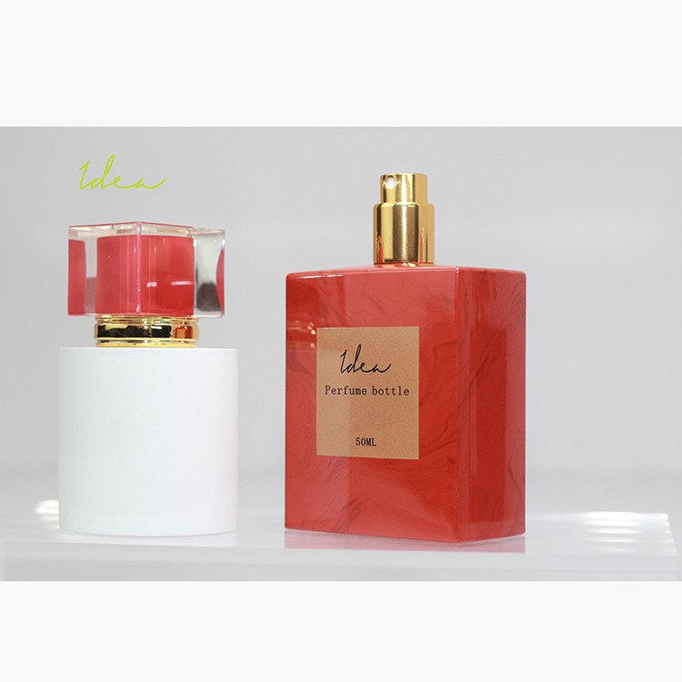 Good Price Of Unique Square Red Marbling Spray-head 75ml Perfume Glass Bottle