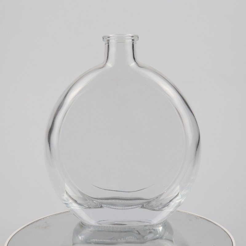 NCT-076 500ml flat round clear bottle vodka pisco mezcal glass bottle