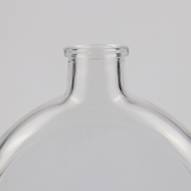 NCT-076 500ml flat round clear bottle vodka pisco mezcal glass bottle