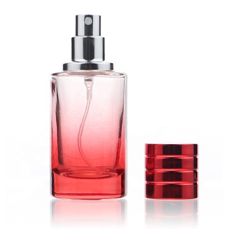 Cosmetic perfume bottle glass 50ml wholesale luxury women round perfume bottles 30ml glass spray bottle with pump Atomizer