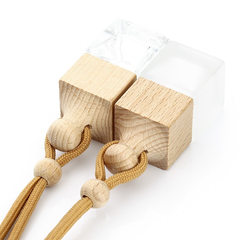 Wholesale 8ml Small Cube Clear Empty Glass Hanging Car Perfume Essential Oil Glass Bottles for diffuser