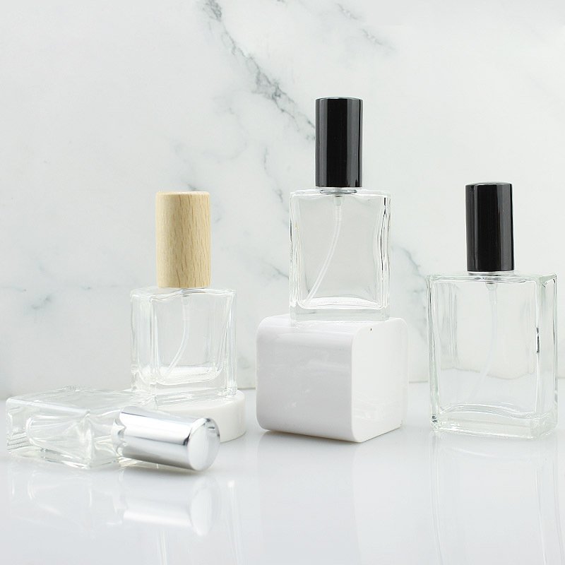 Custom Logo Luxury 10ml 15ml 30ml Clear Square Glass Spray Perfume Bottle Small Empty Refillable Spray Bottle