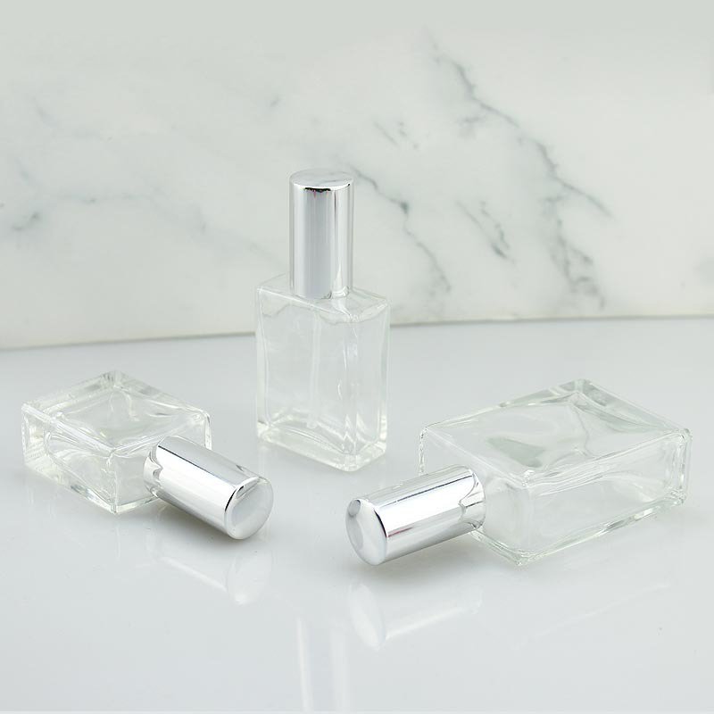 Custom Logo Luxury 10ml 15ml 30ml Clear Square Glass Spray Perfume Bottle Small Empty Refillable Spray Bottle