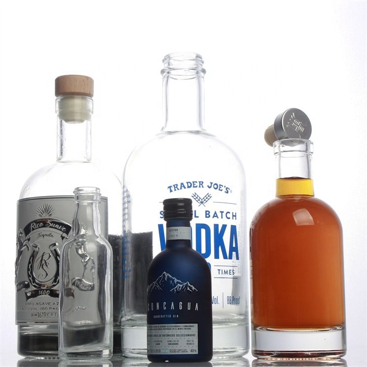 Wholesale 250ml 375ml Liquor Vodka Whiskey Wine Round Stackable Bottle Mini Cute Gin Glass Bottle