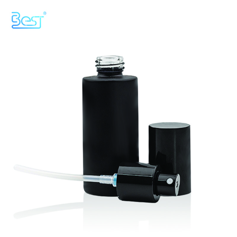 Matte Black Custom Spray 30 ml 50 ml 100 ml Glass Bottle for Cosmetics Toner Deluxe with Pump Spray