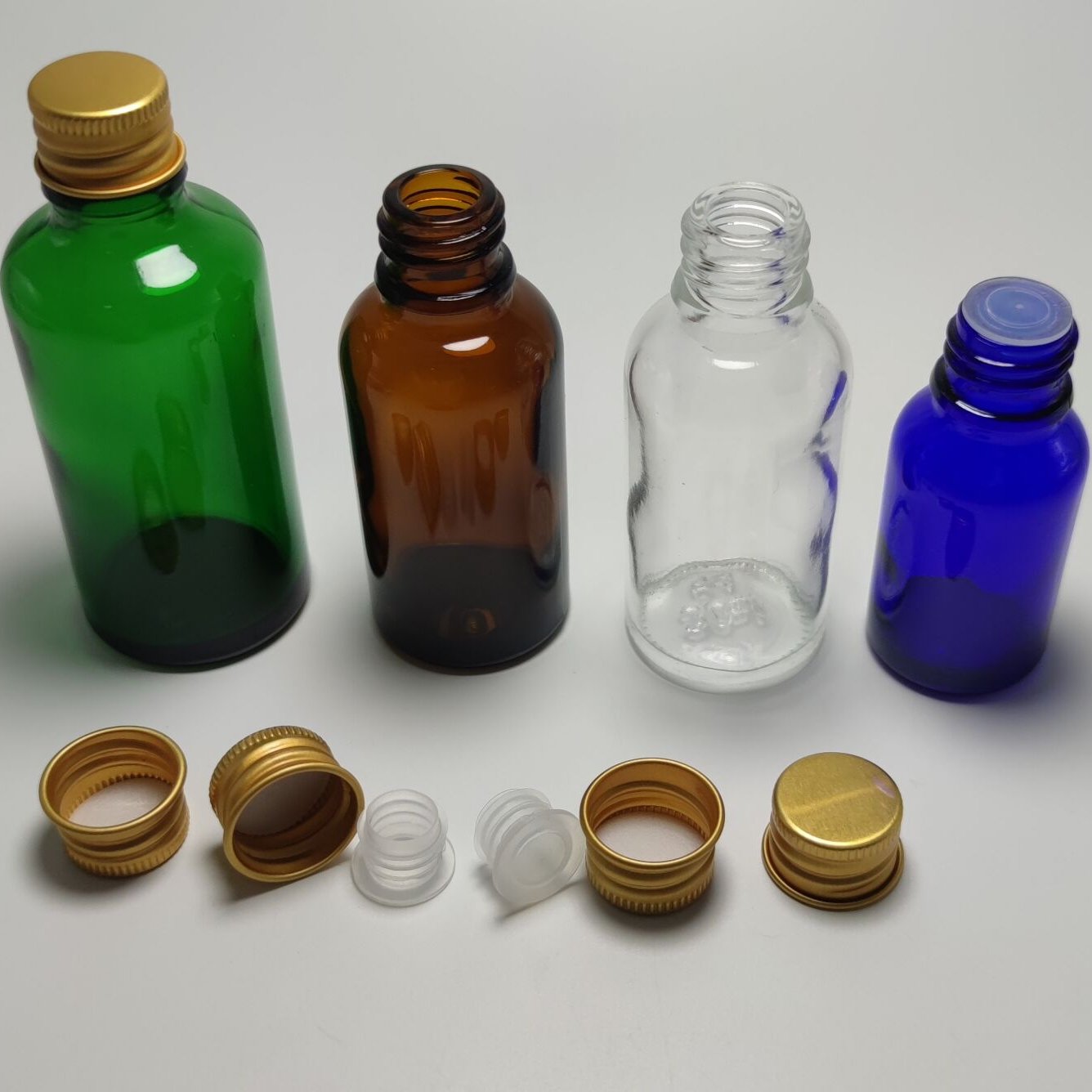 Dark Green Essential Oil Glass Bottle with Dropper Manufacturer