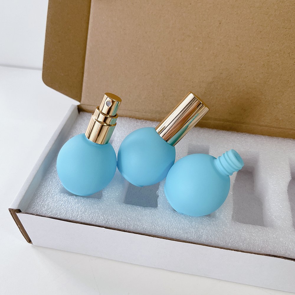 NEW portable 10ml morandi matte blue pink yellow bulb spherical shape perfume glass spray bottle