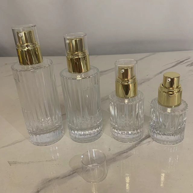Hengjian 30ml 40ml 100ml 120ml cosmetic packaging glass bottle beauty container 30g 50g 100g empty face cream jar with gold lid