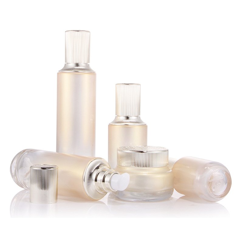 120ml Skincare packaging toner lotion Pump glass bottle Glass packaging bottles with luxury pump caps