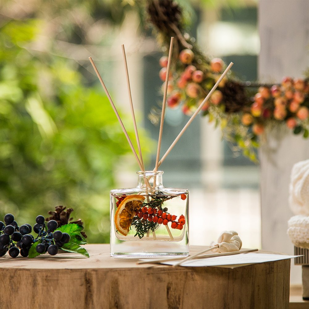 120ml Luxury Wholesale Custom Aromatherapy Air Fresher Home Fragrance Decoration Glass Bottle Reed Diffuser