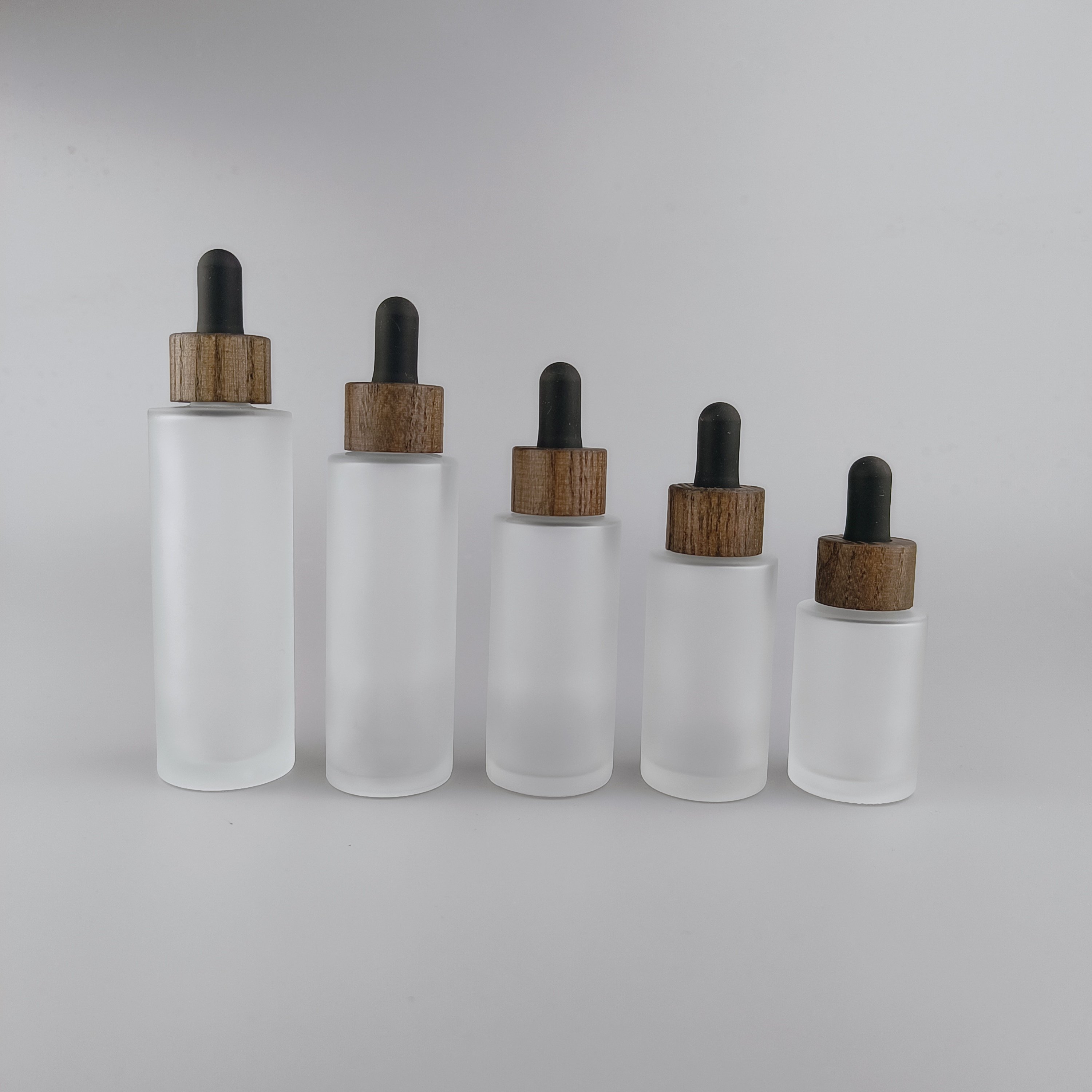 Flat shoulder glass bottle 30 ml 50 ml 60 ml frosted glass bottle cosmetic dropper serum dropper bottle with bamboo dropper