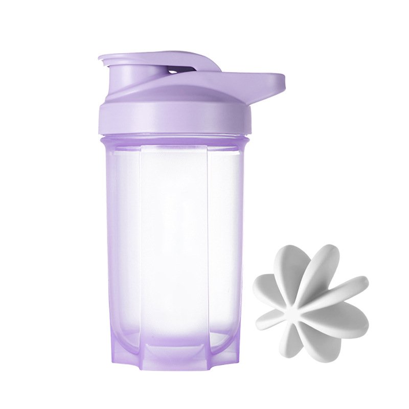 Factory Sale Various Widely Used Eco Personalized Triangle Water Bottle 700Ml Fitness Triangle Cup