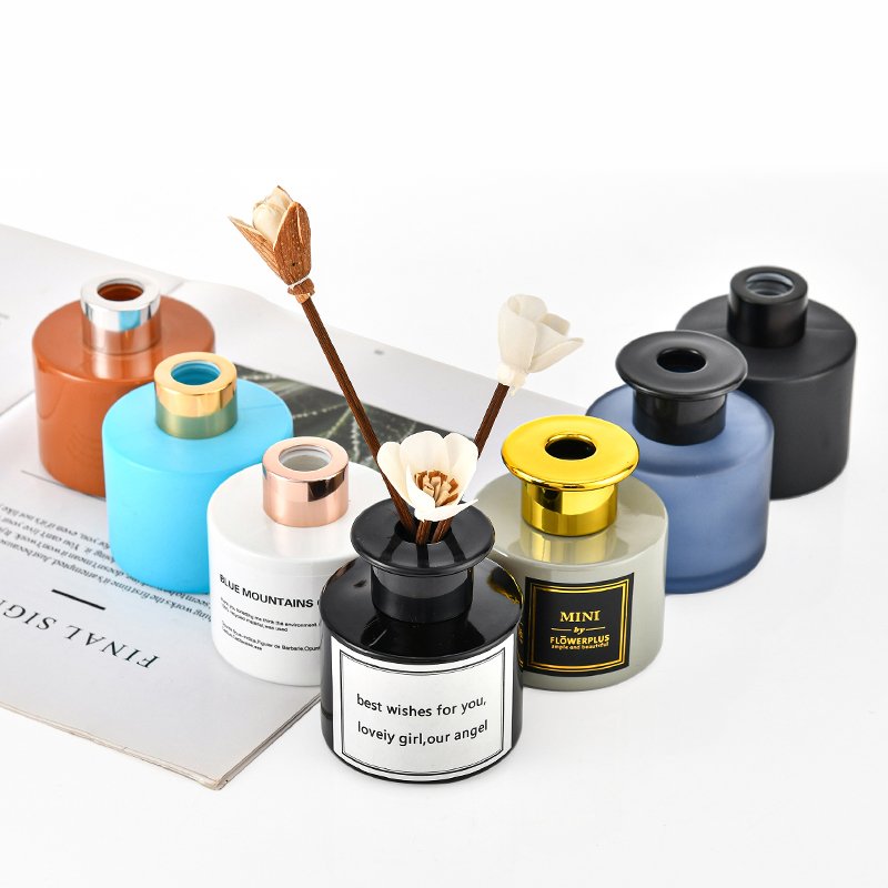 Personalized colors round fat cylinder 80ml 120ml 200ml reed diffuser empty glass bottle for DIY home decoration