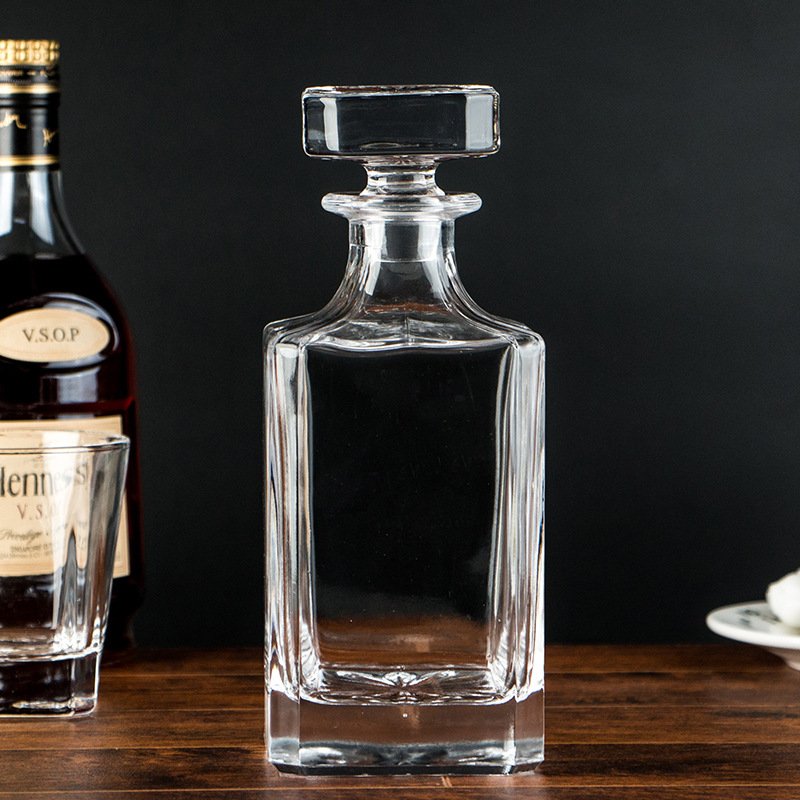 Cheap Price Recyclable Vodka Wine Spirit Rum Whisky Glass Bottle Empty Glass Spirit bottles