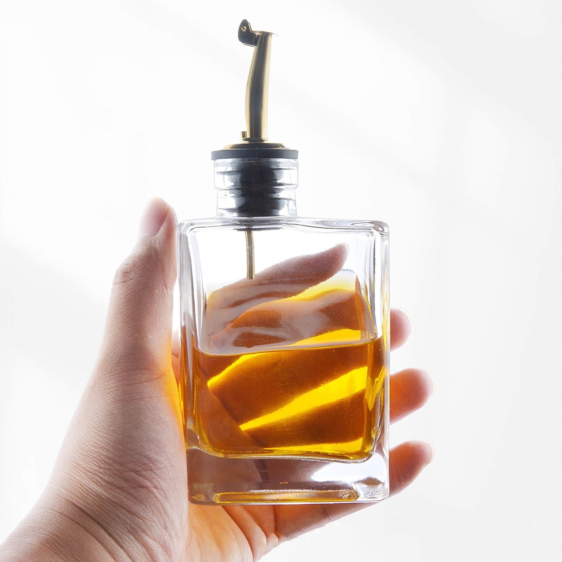 Wholesale square glass bottle 350ml 500ml olive oil bottle dispenser with Pourers