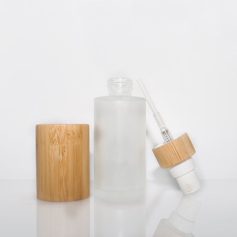 Empty 30ml 50ml 60ml 100ml 120ml 4 oz frosted matte Fine Mist toner bottle glass spray bottle with bamboo lid