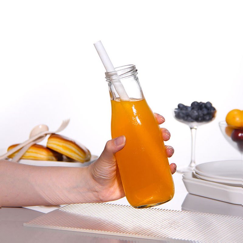 High Quality Wholesale 200ml 250ml 500ml 1000ml Empty Yogurt Juice Drink Beverage Packaging Glass Milk Bottle With Metal Lid
