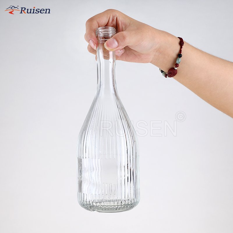 unique vertical stripes 500 ml 750 ml glass wine bottle sealed glass bottle with cork