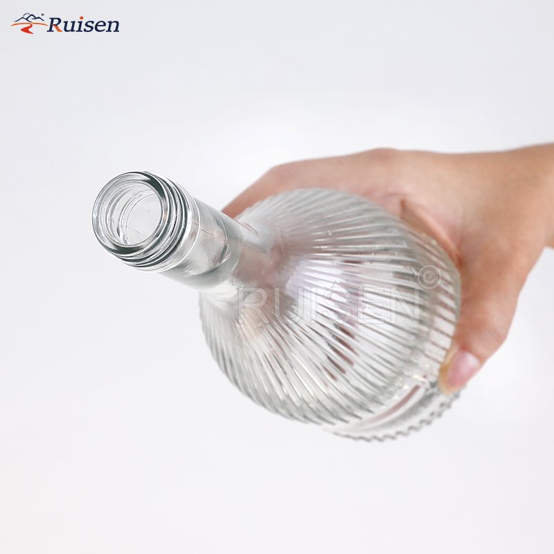 unique vertical stripes 500 ml 750 ml glass wine bottle sealed glass bottle with cork