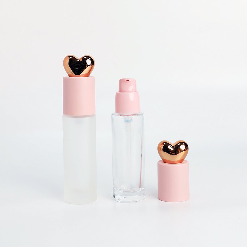 30ml heart cap pump head glass emulsion bottle can be customized cosmetic packaging glass bottles