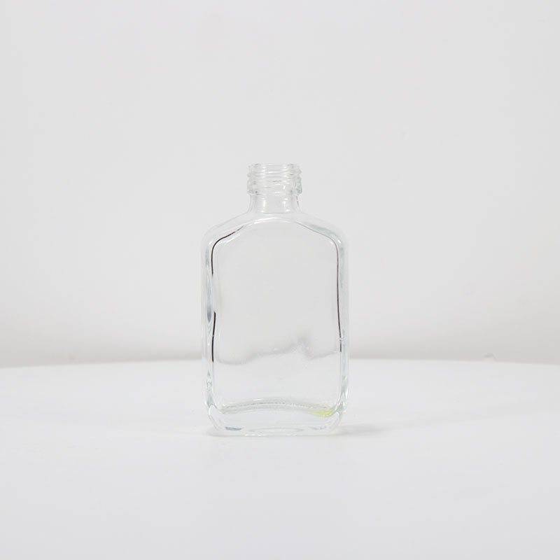Glass bottle manufacturers small glass bottle 100ml spirit glass bottle for juice