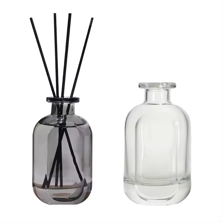 IN STOCK 100ml 150ml Empty Reed Diffuser Bottle 50ml Light Blue Grey Amber Diffuser Container Aromatherapy Glass Bottles Cork