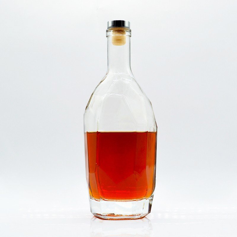 Fancy Design 750ml Empty Spirit glass Bottle Rum Gin Bottle Premium 500ml Vodka Whiskey Brandy Glass Bottle Manufacturer