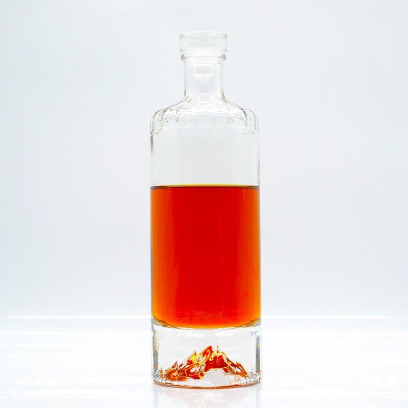 Fancy Design 750ml Empty Spirit glass Bottle Rum Gin Bottle Premium 500ml Vodka Whiskey Brandy Glass Bottle Manufacturer