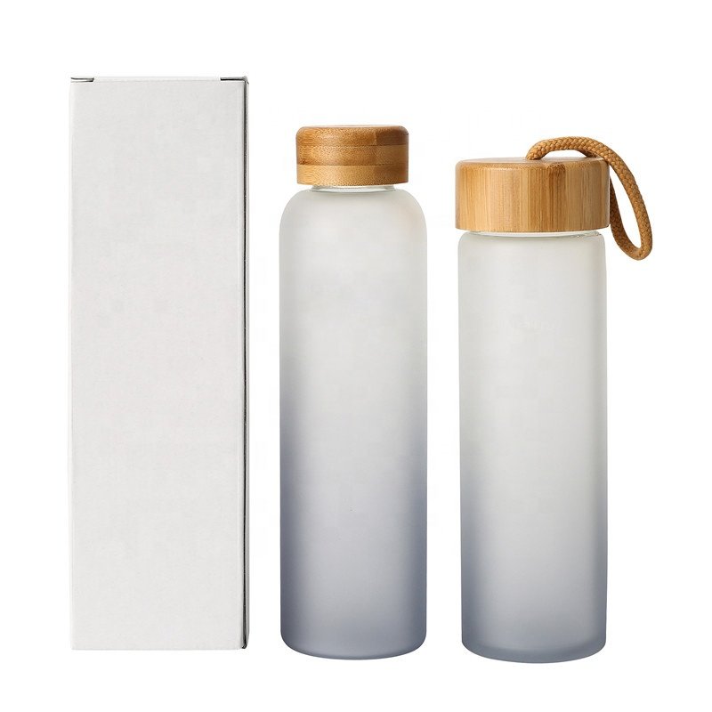 Fancy cylindrical Borosilicate Glass Water Bottle With Custom Frosted And Time Marks