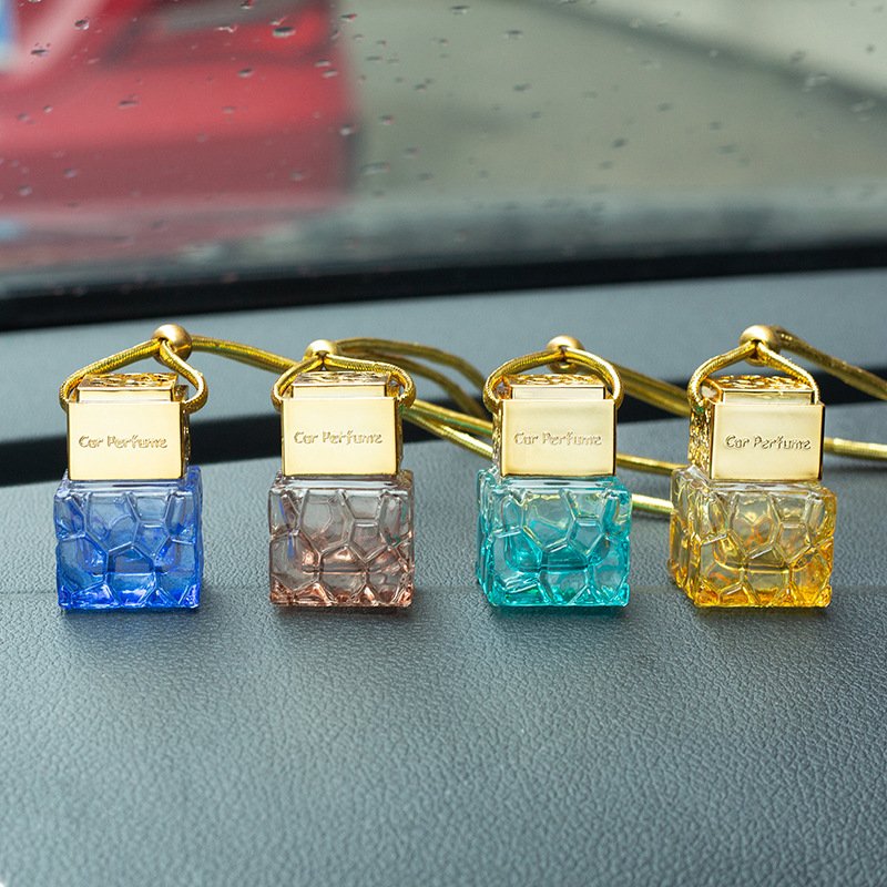 F New 2023 Popular 8ml Square Shape car hanging Empty perfume car diffuser bottle car perfume Glass bottle with Metal cap