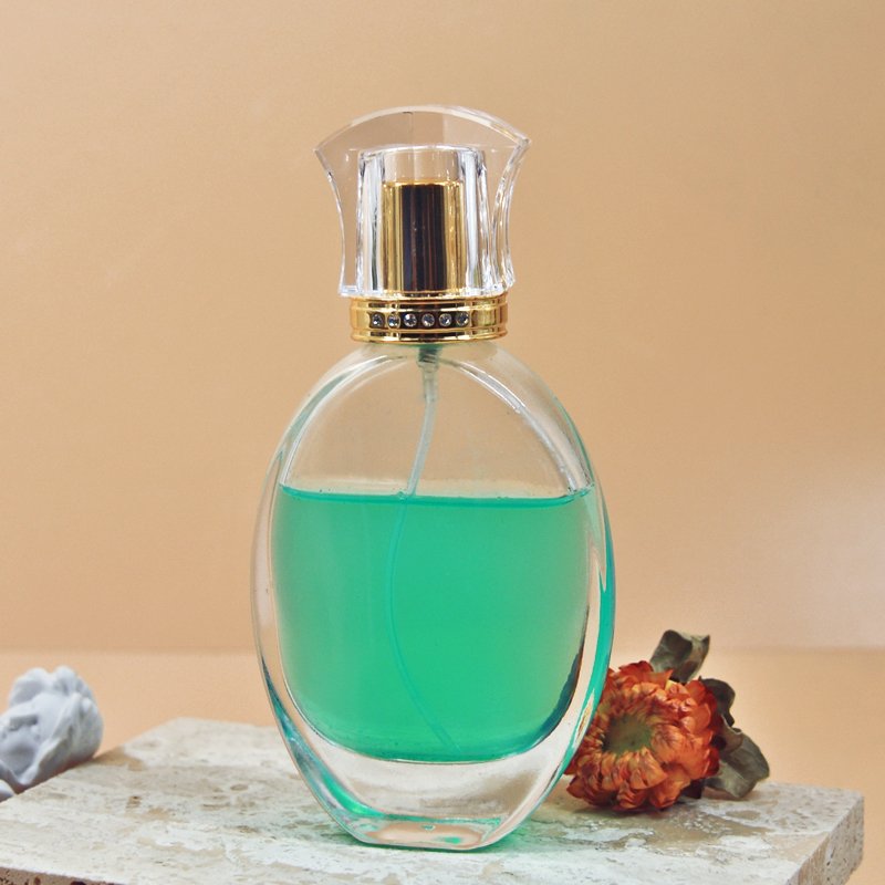 Wholesale 350ML Custom Spray Refillable Luxury Empty flat round Perfume Glass Bottle