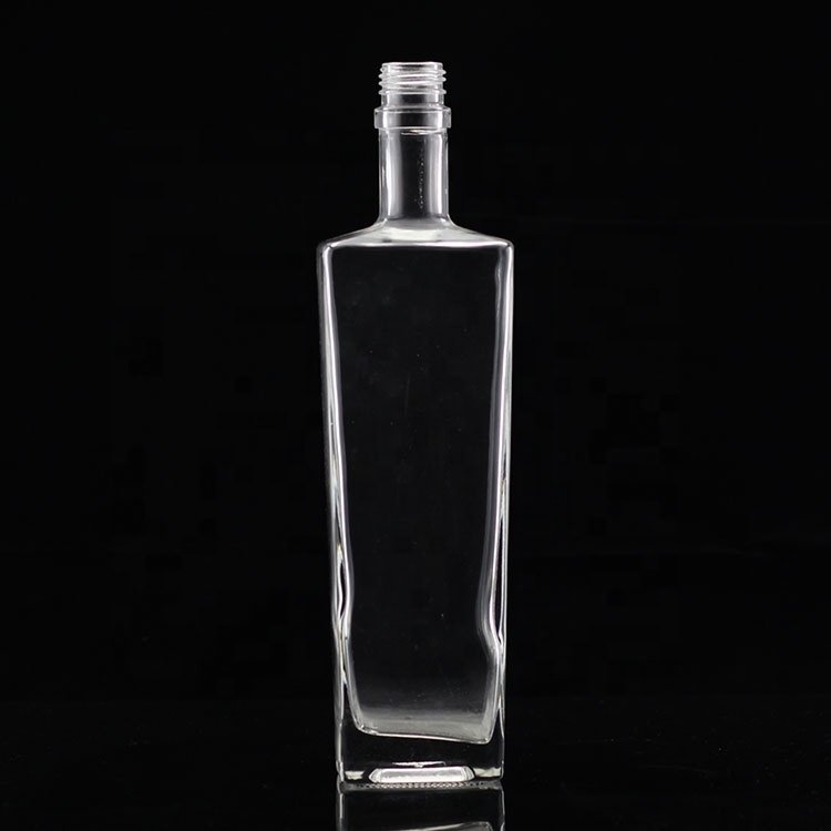 Wholesale 250ml 500ml 700ml 750ml Glass Bottle Square Glass Liquor Bottle For Sale