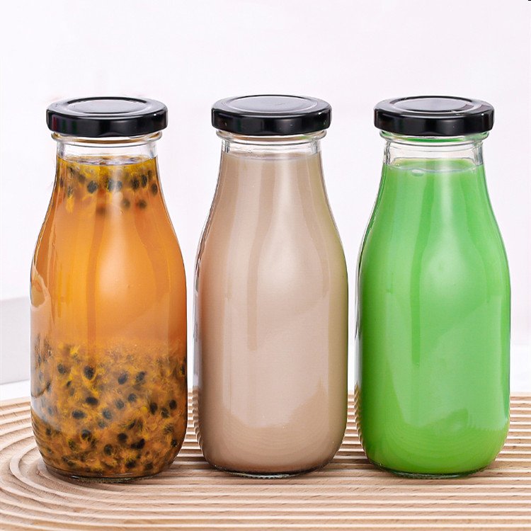 Wholesale 300ml 10oz Clear Glass Bottle for Juice Milk Coffee Kombucha Tea