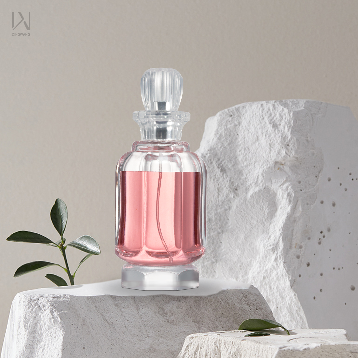 Fancy Cosmetics Liquid Packaging luxury-perfume-bottle perfume bottles crystal glass bottles for perfumes simple and elegant