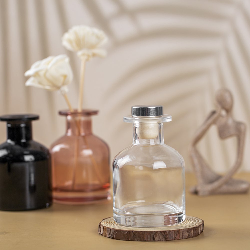 High end frosted custom 200ML Round Glass Bottle Reed Diffuser for holiday gifts