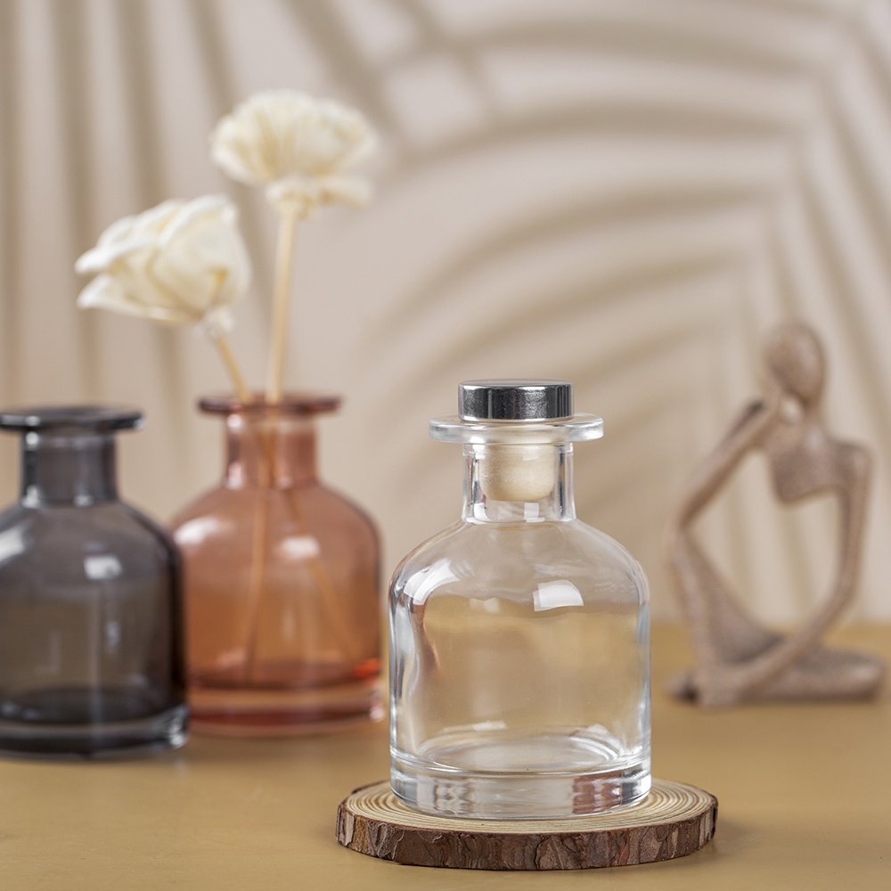High end frosted custom 200ML Round Glass Bottle Reed Diffuser for holiday gifts
