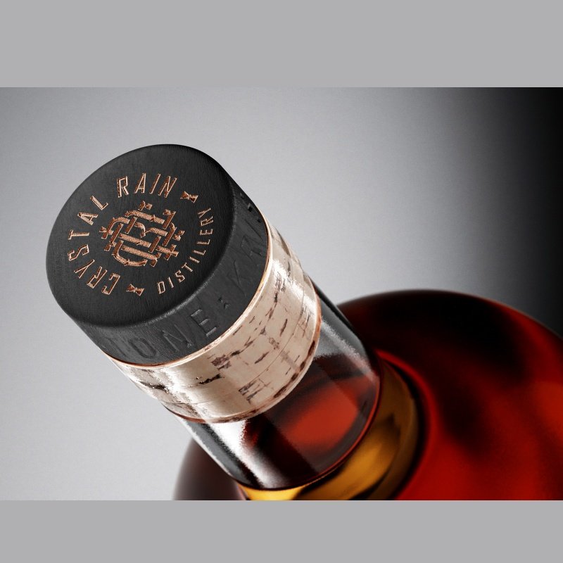 Recyclable custom 750ml glass bottle for liquor with cap creative design glass bottle for liquor