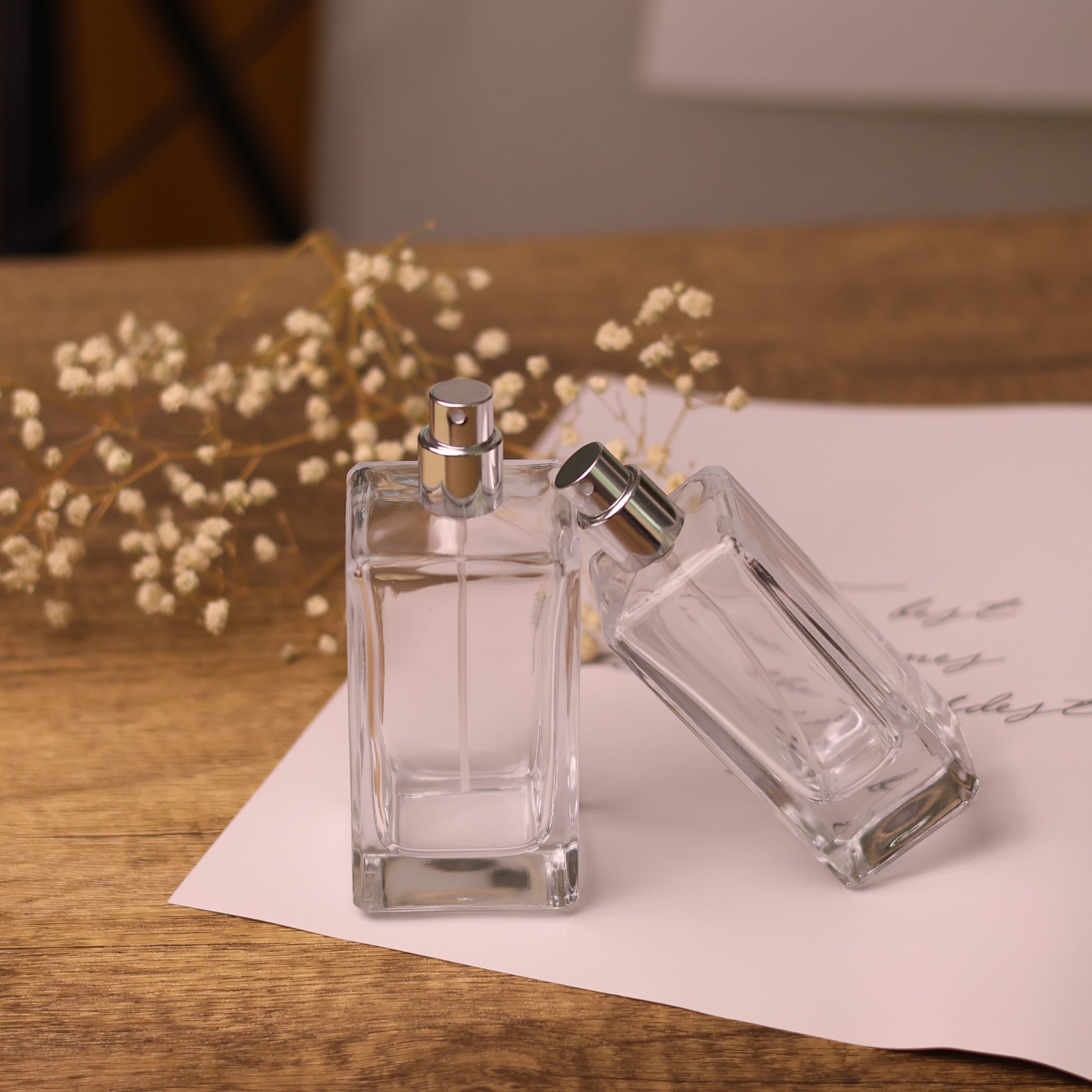 High end Sprayer Pump 30ml Perfume Bottle Empty Square Customize 50ml 100ml Perfumes Bottles