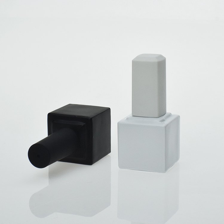 10ml Matte Black Uv Sunlight Block Glossy Black Enamel Glue Packaging Vial Empty Nail Polish Oil Square Glass Bottle With Brush