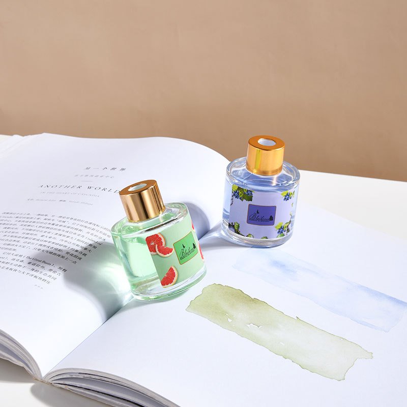 Home Fragrance 50ML Fashion Glass Bottle Fruity Scent Perfume Essential Oil Diffuser Scent Reed Diffuser