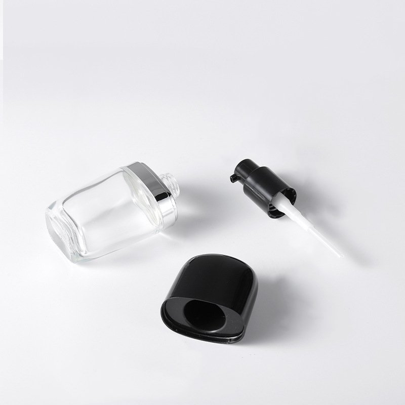 selling transparent 30ml oval emulsion Essential oil BB cream empty Skin care Liquid foundation Glass bottle